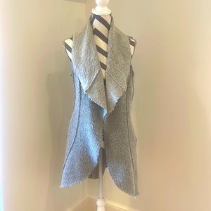 Daniel cremieux long vest. 65% polyester and 35% wool